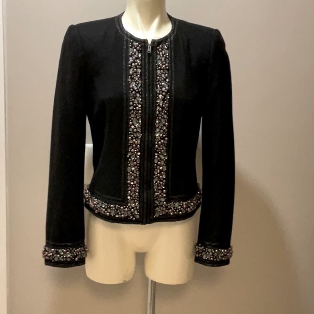 Wonderful sequinned jacket.